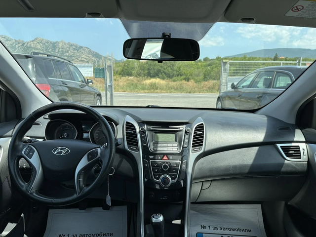 Hyundai I30 1.4CRDI* 90к.с* LED* - автомобили, коли, обяви за нови и употребявани 12