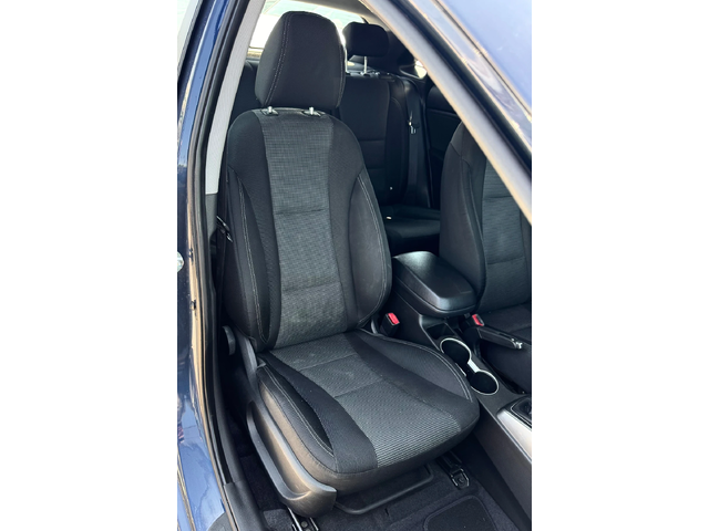 Hyundai I30 - автомобили, коли, обяви за нови и употребявани 9