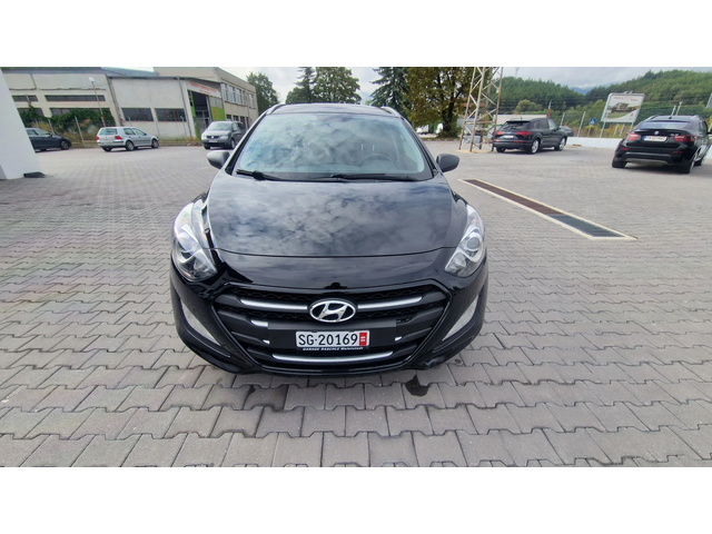 Hyundai I30 ЛИЗИНГ - автомобили, коли, обяви за нови и употребявани 0