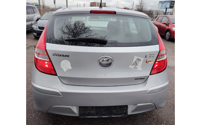 Hyundai I30 1.6CRD-i/euro 5 - автомобили, коли, обяви за нови и употребявани 6