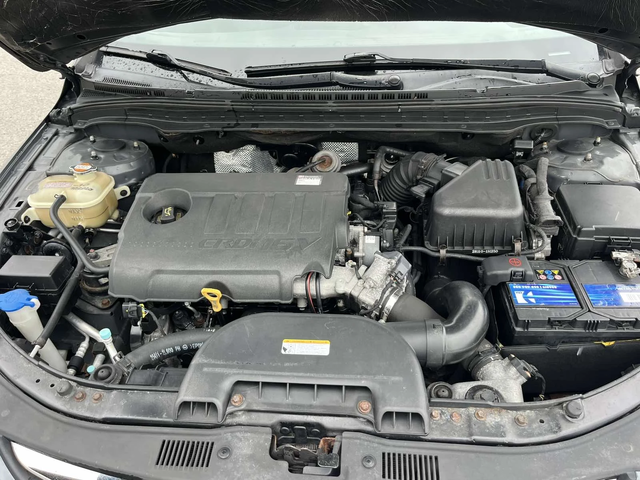 Hyundai I30 1.6CRDI 90кс 6 СКОРОСТИ АВТОПИЛОТ КЛИМАТРОНИК - автомобили, коли, обяви за нови и употребявани 14