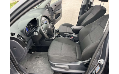 Hyundai I30 1.6CRDI 90кс 6 СКОРОСТИ АВТОПИЛОТ КЛИМАТРОНИК - автомобили, коли, обяви за нови и употребявани 7