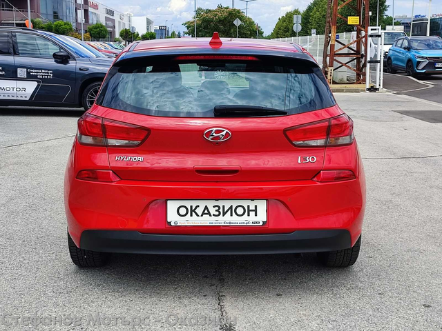 Hyundai I30 4-вр. Хечбек 99к.с. Бензин - автомобили, коли, обяви за нови и употребявани 6
