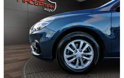 Hyundai I30 1.6 CRDI SW COMFORT - автомобили, коли, обяви за нови и употребявани 14