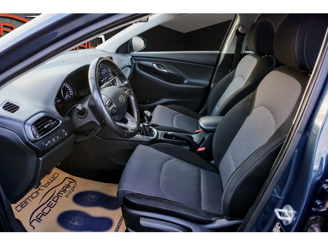 Hyundai I30 1.6 CRDI SW COMFORT - автомобили, коли, обяви за нови и употребявани 6