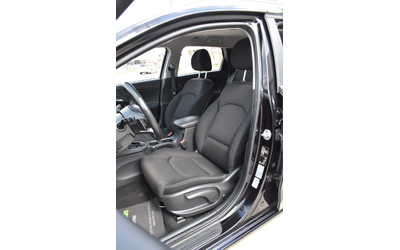 Hyundai I30 1.4T* 140H.P - автомобили, коли, обяви за нови и употребявани 10