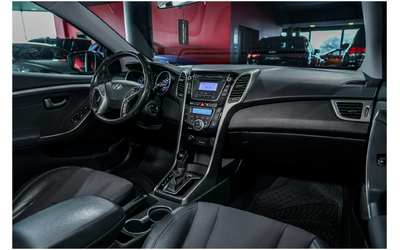 Hyundai I30 Hyundai I30  - автомобили, коли, обяви за нови и употребявани 11