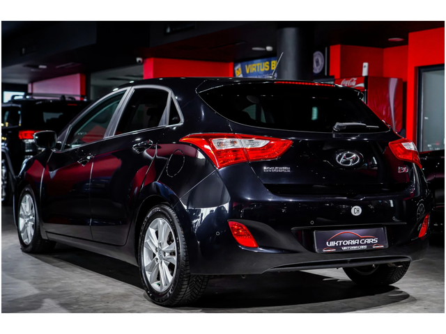 Hyundai I30 Hyundai I30  - автомобили, коли, обяви за нови и употребявани 3