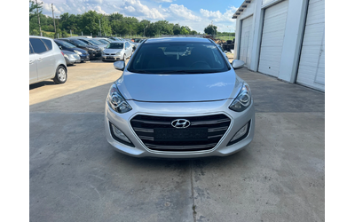 Hyundai I30 1.6crdi * Navi* * Nova* UNIKAT* - автомобили, коли, обяви за нови и употребявани 10