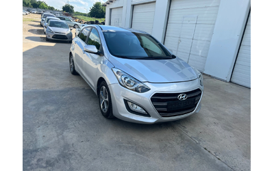 Hyundai I30 1.6crdi * Navi* * Nova* UNIKAT* - автомобили, коли, обяви за нови и употребявани 11