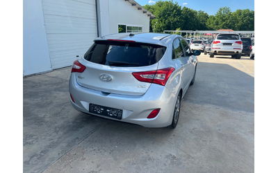Hyundai I30 1.6crdi * Navi* * Nova* UNIKAT* - автомобили, коли, обяви за нови и употребявани 14