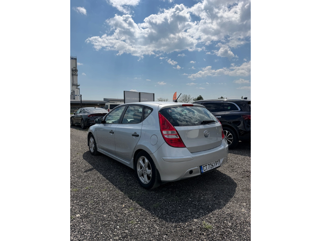 Hyundai I30 РЕГИСТРИРАНА* ГАЗ - автомобили, коли, обяви за нови и употребявани 3