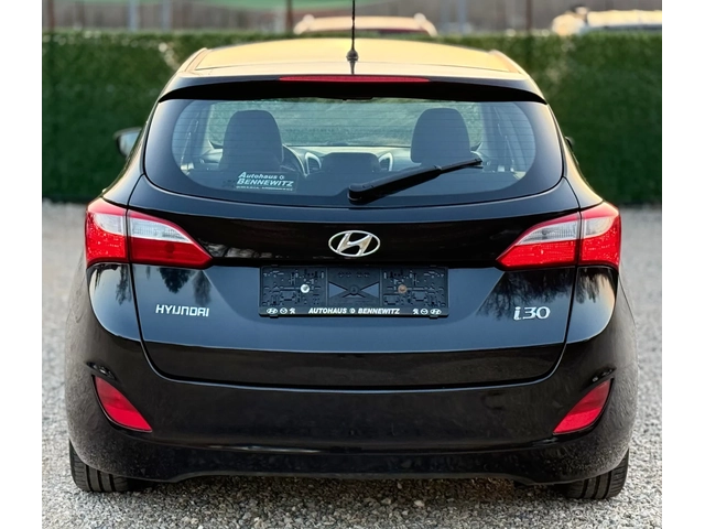 Hyundai I30 1.6CRDi EURO 6 - автомобили, коли, обяви за нови и употребявани 4