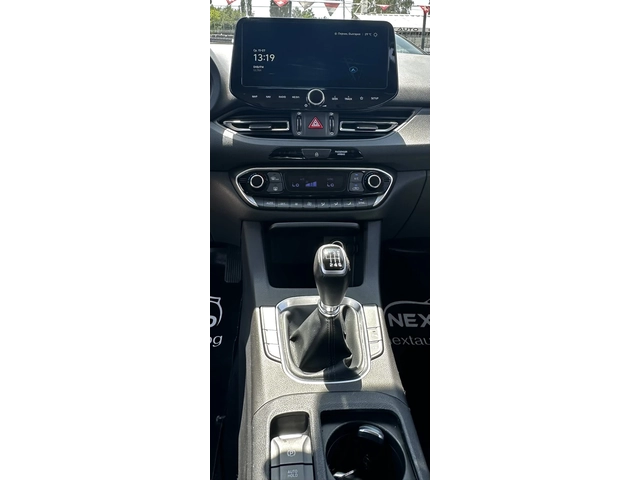 Hyundai I30 1.6HYBRID 136HP LANE ASSIST CAM KEYLESS EU6 - автомобили, коли, обяви за нови и употребявани 16