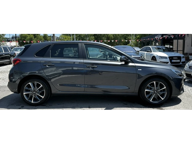 Hyundai I30 1.6HYBRID 136HP LANE ASSIST CAM KEYLESS EU6 - автомобили, коли, обяви за нови и употребявани 3