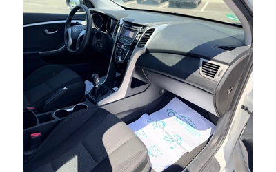 Hyundai I30 1.4Бензин-лизинг през Уникредит - автомобили, коли, обяви за нови и употребявани 11