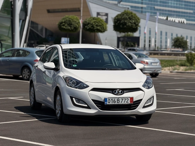 Hyundai I30 1.4Бензин-лизинг през Уникредит - автомобили, коли, обяви за нови и употребявани 2