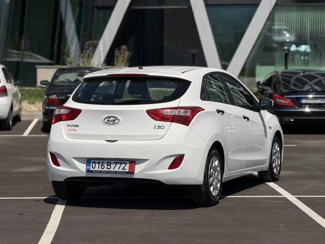 Hyundai I30 1.4Бензин-лизинг през Уникредит - автомобили, коли, обяви за нови и употребявани 5