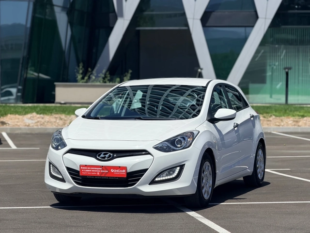 Hyundai I30 1.4 Бензин-Лизинг първа вноска 2300 евро - автомобили, коли, обяви за нови и употребявани 0
