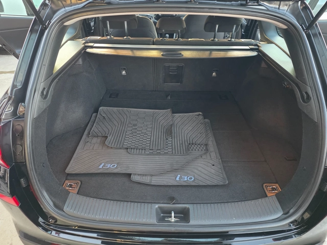 Hyundai I30 1.4I-140к.с EURO 6b-АВТОМАТИК-ШВЕЙЦАРИЯ - автомобили, коли, обяви за нови и употребявани 14