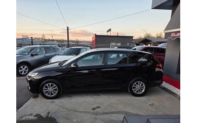 hyundai-i30 - 3