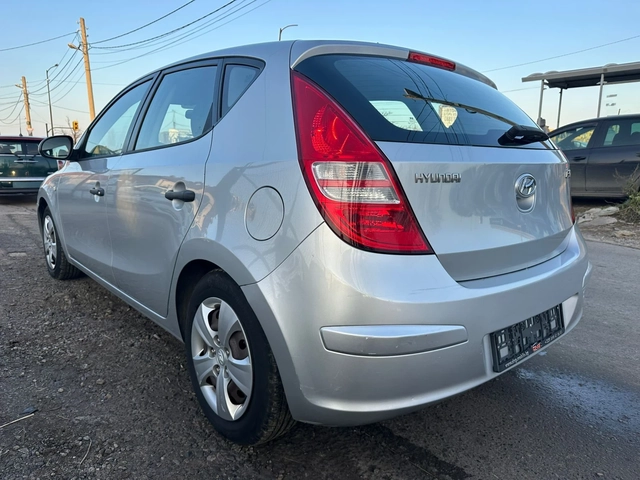 Hyundai I30 1, 400 GPL EURO5 - автомобили, коли, обяви за нови и употребявани 3