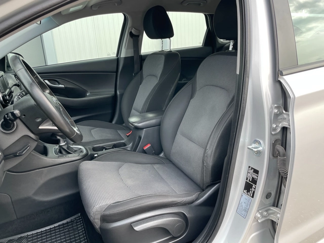 Hyundai I30 Върнат от Лизинг Euro 6B - автомобили, коли, обяви за нови и употребявани 7