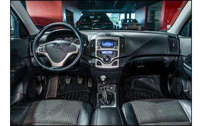 Hyundai I30 Hyundai I30  - автомобили, коли, обяви за нови и употребявани 23