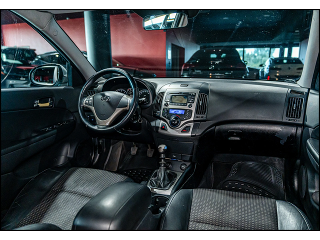 Hyundai I30 Hyundai I30  - автомобили, коли, обяви за нови и употребявани 25
