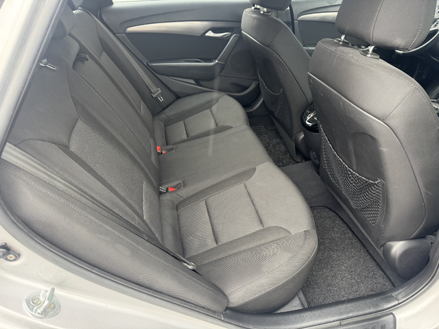 Hyundai I40 1, 7crdi 136ps, клима, аутохолд, подгрев, мулти, евро 5 - автомобили, коли, обяви за нови и употребявани 13