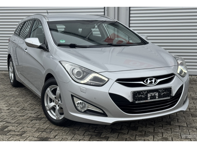 Hyundai I40 1, 7crdi 136ps, клима, аутохолд, подгрев, мулти, евро 5 - автомобили, коли, обяви за нови и употребявани 5