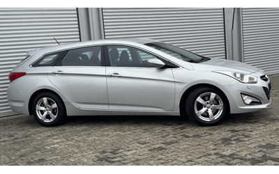 Hyundai I40 1, 7crdi 136ps, клима, аутохолд, подгрев, мулти, евро 5 - автомобили, коли, обяви за нови и употребявани 6