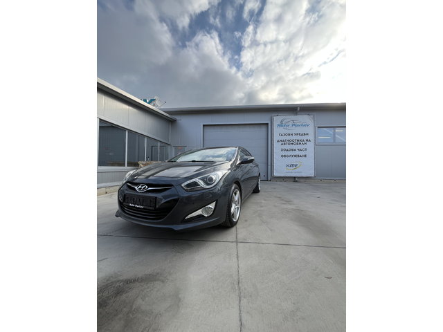Hyundai I40 2.0 Premium - автомобили, коли, обяви за нови и употребявани 8