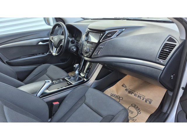 Hyundai I40 1.7 диз 136к.с - автомобили, коли, обяви за нови и употребявани 13