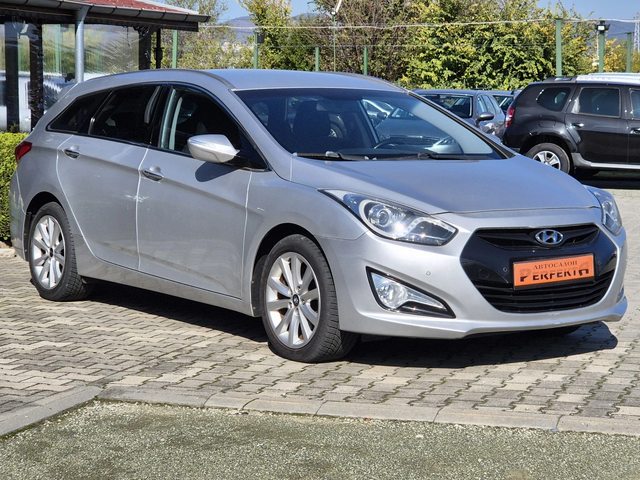 Hyundai I40 1.7 диз 136к.с - автомобили, коли, обяви за нови и употребявани 4