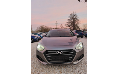 Hyundai I40 1.7, 140к.с. ТОП - автомобили, коли, обяви за нови и употребявани 16