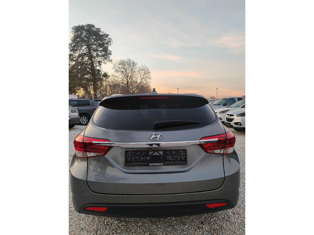 Hyundai I40 1.7, 140к.с. ТОП - автомобили, коли, обяви за нови и употребявани 5