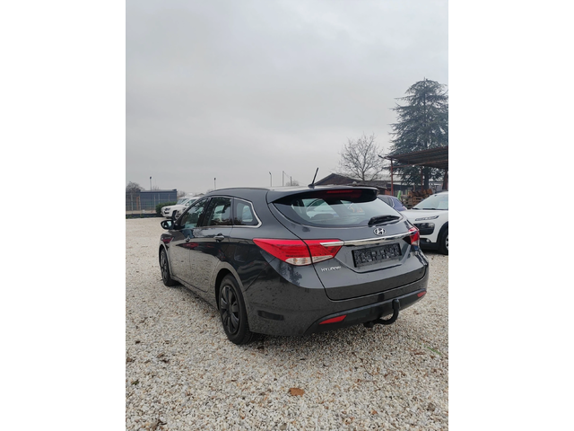 Hyundai I40 1.6, 135к.с. - автомобили, коли, обяви за нови и употребявани 3