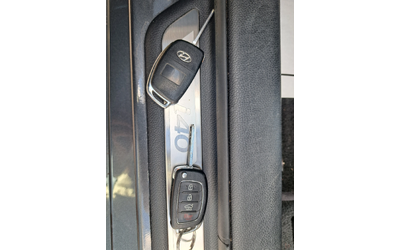 Hyundai I40 1, 7crdi - автомобили, коли, обяви за нови и употребявани 11