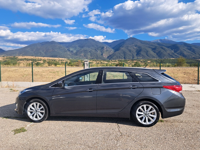Hyundai I40 1, 7crdi - автомобили, коли, обяви за нови и употребявани 5