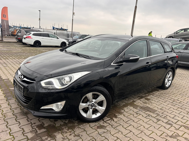 Hyundai I40 1.7CRDI EURO 5 - автомобили, коли, обяви за нови и употребявани 0