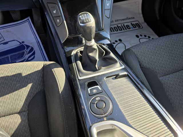 Hyundai I40 КАТО НОВ - автомобили, коли, обяви за нови и употребявани 7