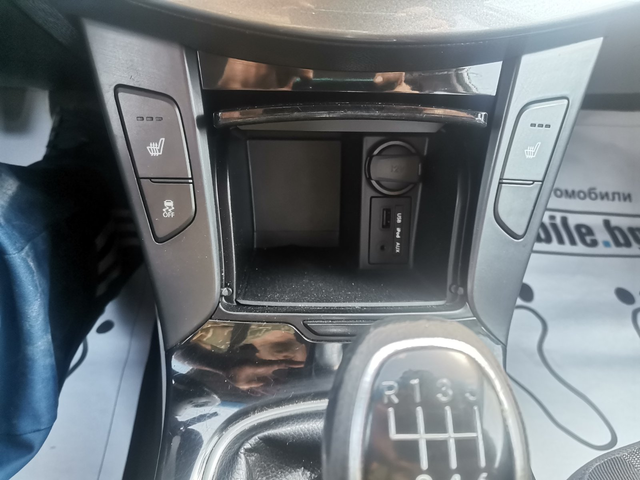 Hyundai I40 КАТО НОВ - автомобили, коли, обяви за нови и употребявани 8