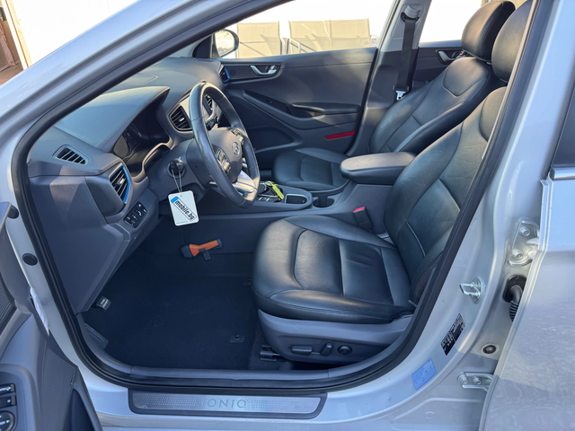 Hyundai Ioniq 1.6HYBRID-PREMIUM-FULL PACK - автомобили, коли, обяви за нови и употребявани 8