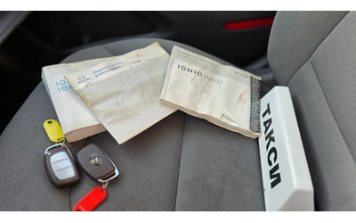 Hyundai Ioniq 2022г.* Гаранция 8год* Готов за такси * * - автомобили, коли, обяви за нови и употребявани 13