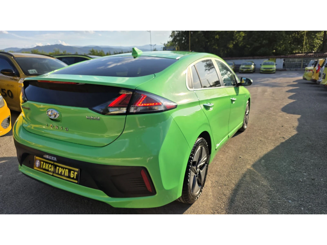 Hyundai Ioniq 2022г.* Гаранция 8год* Готов за такси * * - автомобили, коли, обяви за нови и употребявани 8