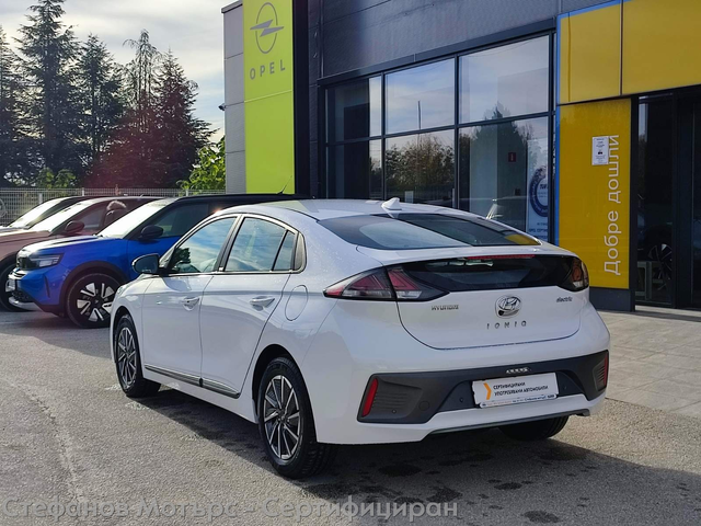 Hyundai Ioniq 4-вр. Хечбек 136к.с. Електрически - автомобили, коли, обяви за нови и употребявани 5