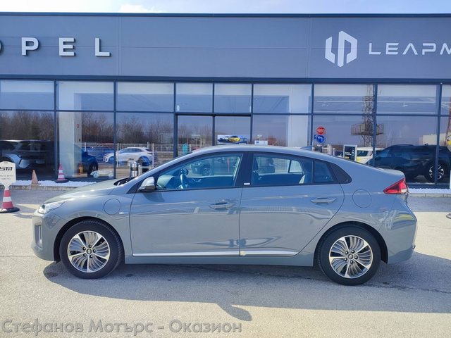 Hyundai Ioniq 4-вр. Хечбек 141к.с. Plug-In Hybrid - автомобили, коли, обяви за нови и употребявани 3