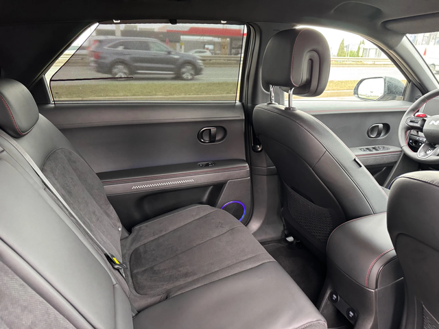 Hyundai Ioniq 5 N-Line/84kw/325PS - автомобили, коли, обяви за нови и употребявани 13