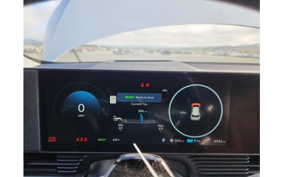 Hyundai Ioniq 5 LIMITED* ПОДГРЕВ* ПАНО* 360* КАМЕРА* LANE* ASSIST* - автомобили, коли, обяви за нови и употребявани 9